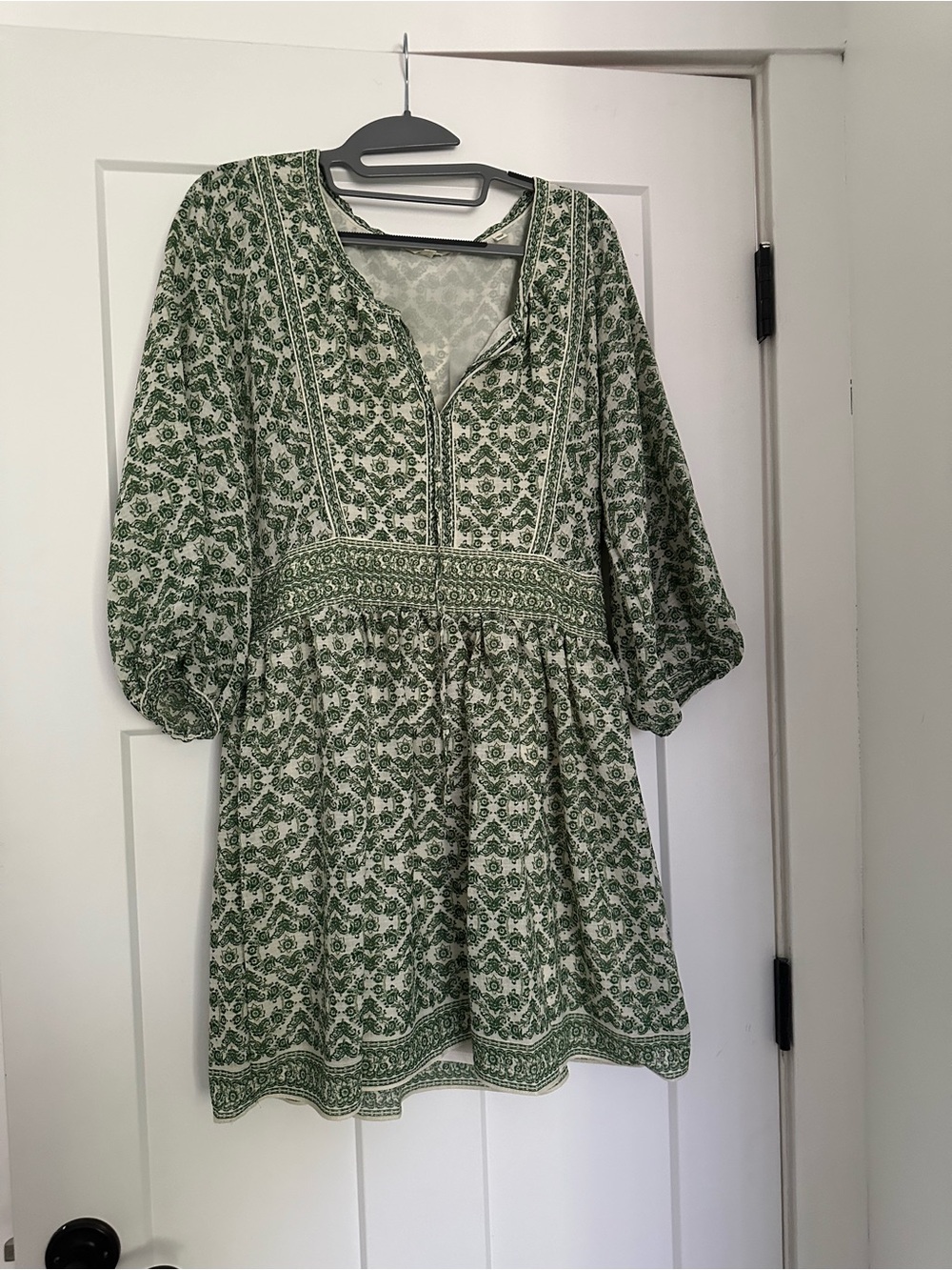 Green Printed puffe sleeve Women's Dress